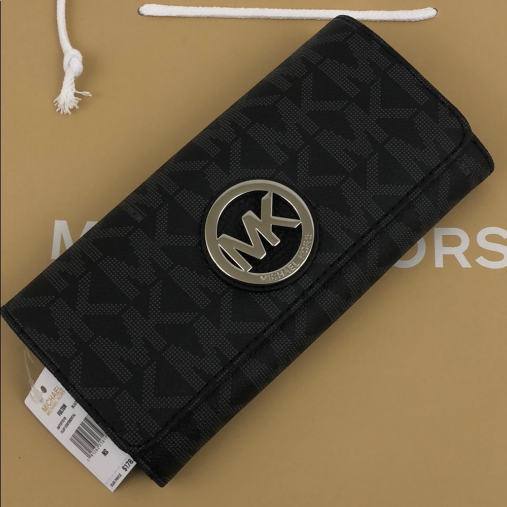 Michael Kors Fulton Signature PVC Black Wallet New